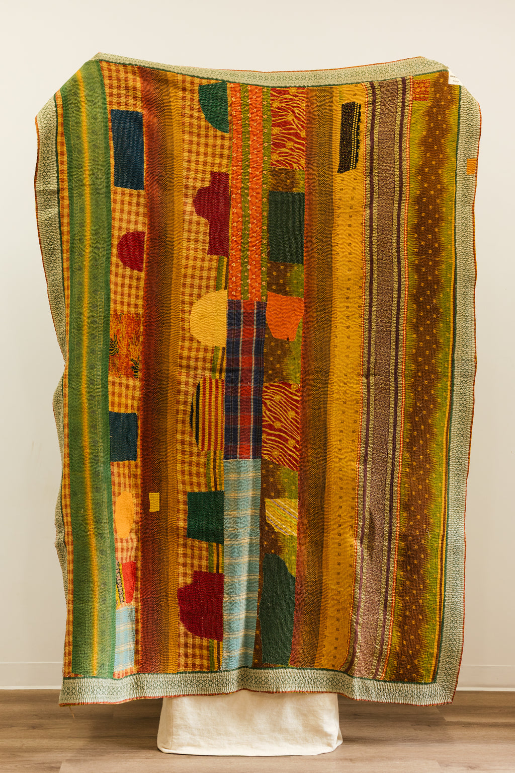 Aloka + BS Quilt #208